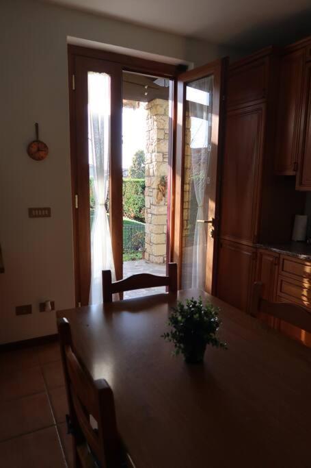 Casa Rene: Appartamento In Franciacorta Castegnato المظهر الخارجي الصورة